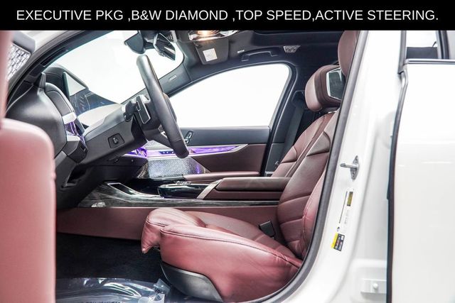 2025 BMW 7 Series 750e xDrive Plug-In Hybrid - 23060697 - 53