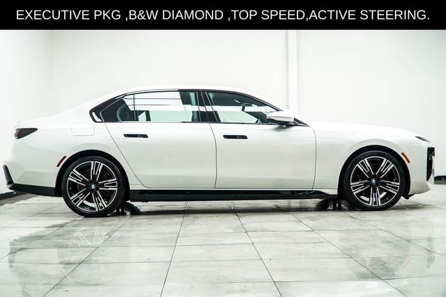 2025 BMW 7 Series 750e xDrive Plug-In Hybrid - 23060697 - 7