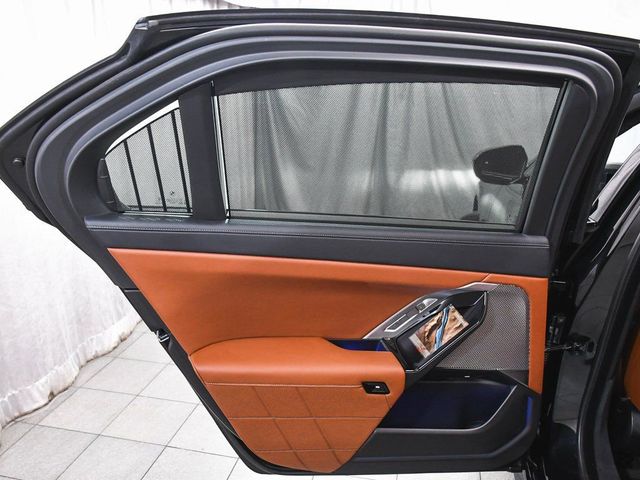 2025 BMW 7 Series 760i xDrive - 22987212 - 13