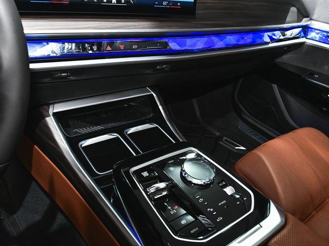 2025 BMW 7 Series 760i xDrive - 22987212 - 48