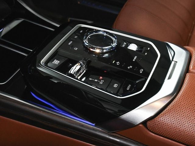 2025 BMW 7 Series 760i xDrive - 22987212 - 50