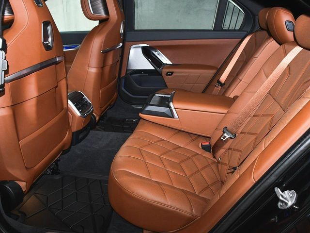2025 BMW 7 Series 760i xDrive - 22987212 - 58