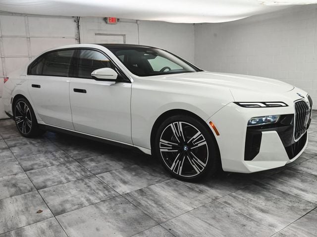 2025 BMW 7 Series 760i xDrive - 23009941 - 2