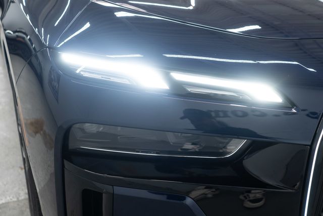 2025 BMW 7 Series 760i xDrive - 23006852 - 48