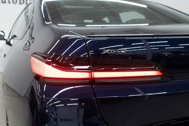 2025 BMW 7 Series 760i xDrive - 23006852 - 51