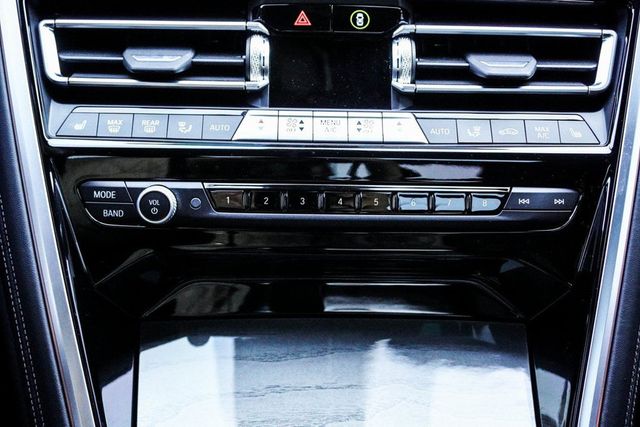 2025 BMW 8 Series 840i Gran - 22973715 - 24