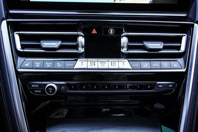 2025 BMW 8 Series 840i Gran - 22973715 - 25