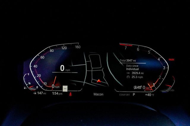 2025 BMW 8 Series 840i Gran - 22973715 - 34
