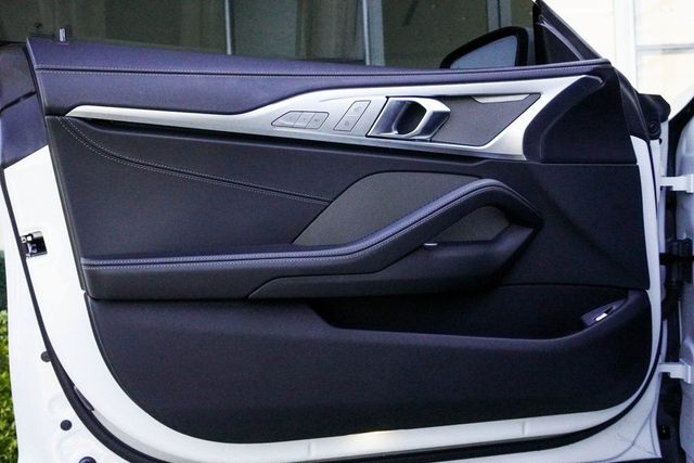 2025 BMW 8 Series 840i Gran - 22973715 - 36