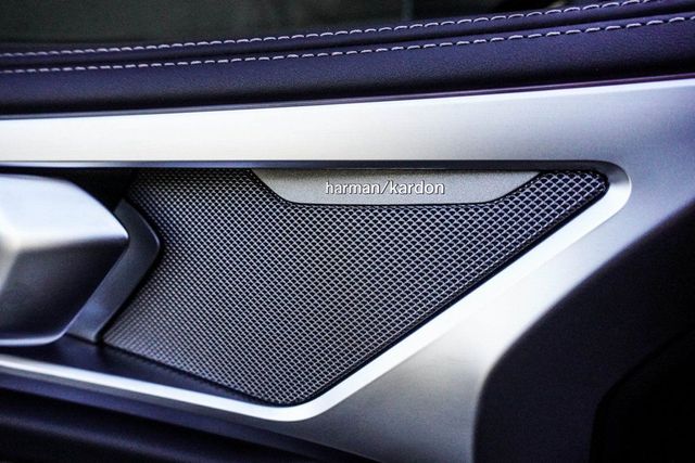 2025 BMW 8 Series 840i Gran - 22973715 - 39