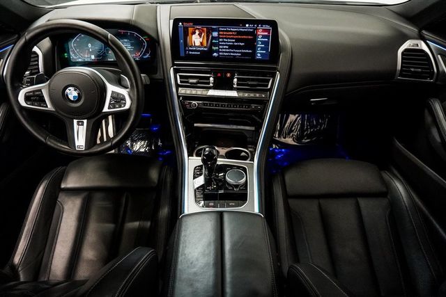 2025 BMW 8 Series 840i xDrive - 22923963 - 22