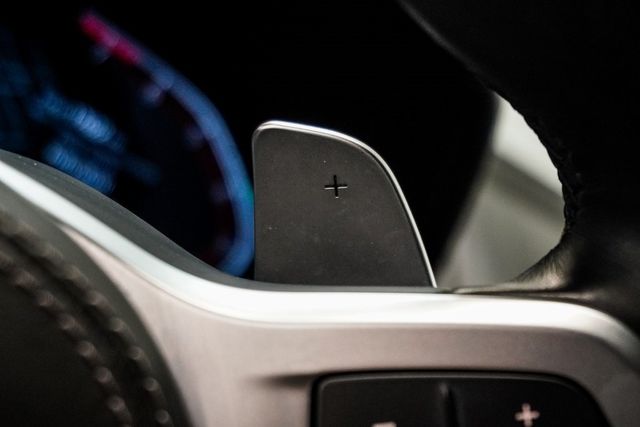 2025 BMW 8 Series 840i xDrive - 22923963 - 27