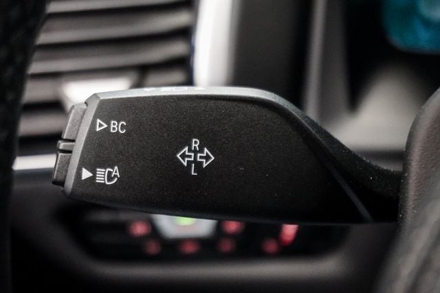 2025 BMW 8 Series 840i xDrive - 22923963 - 30