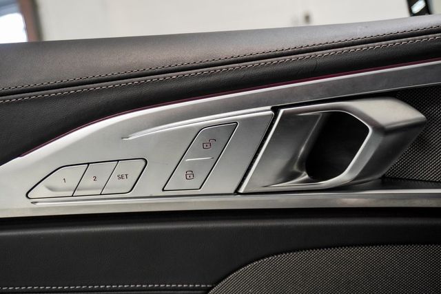 2025 BMW 8 Series 840i xDrive - 22923963 - 33