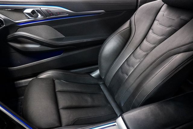 2025 BMW 8 Series 840i xDrive - 22923963 - 40