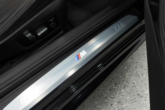 2025 BMW 8 Series 840i xDrive - 22928435 - 11