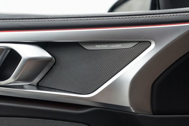 2025 BMW 8 Series 840i xDrive - 22928435 - 13