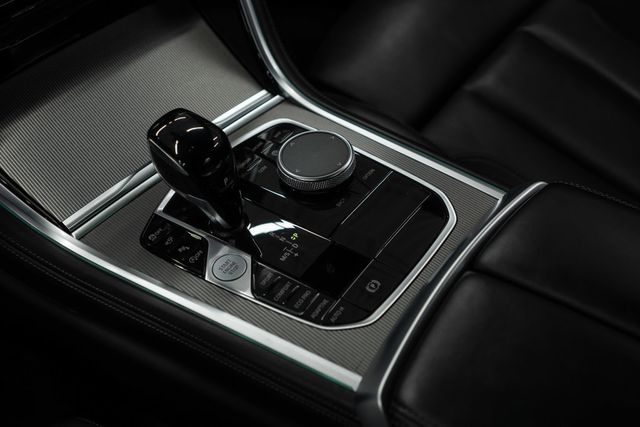2025 BMW 8 Series 840i xDrive - 22928435 - 16