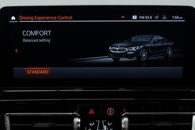 2025 BMW 8 Series 840i xDrive - 22928435 - 27