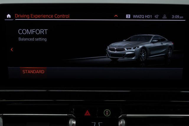 2025 BMW 8 Series 840i xDrive - 23029285 - 27