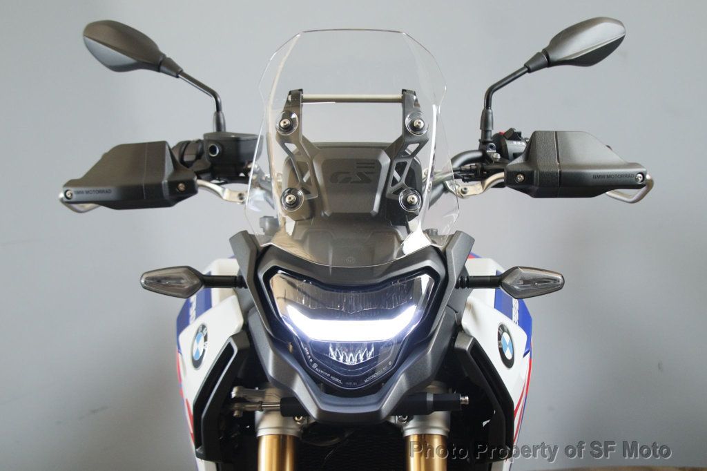 2025 BMW F 900 GS Only 77 Miles! - 22956205 - 25