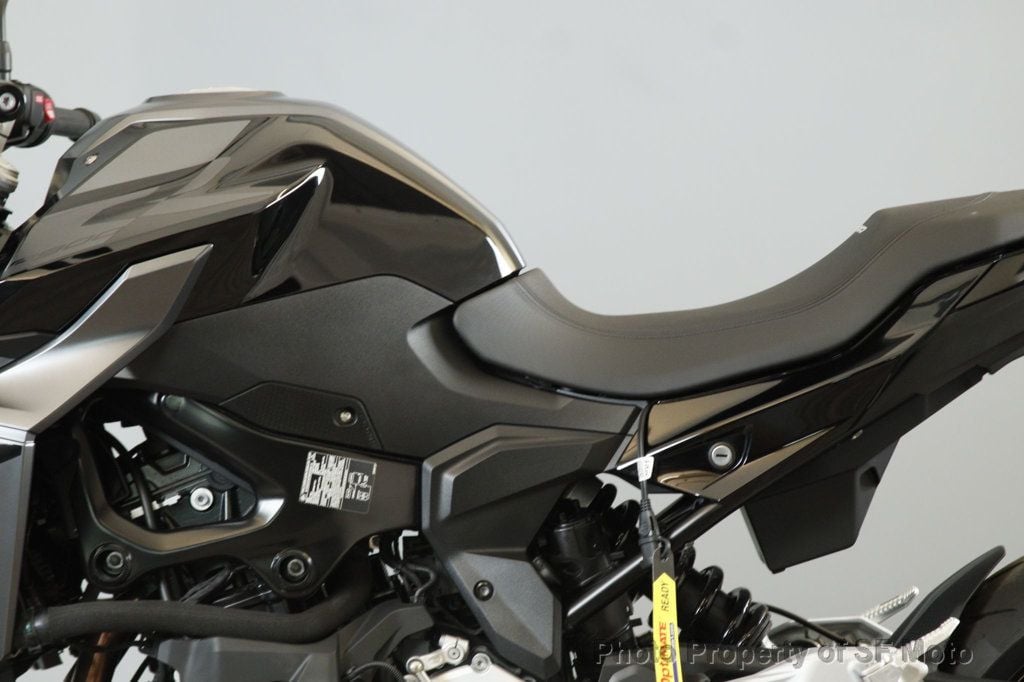 2025 BMW F 900 R Triple Black One Owner, 97 Miles - 22874147 - 9
