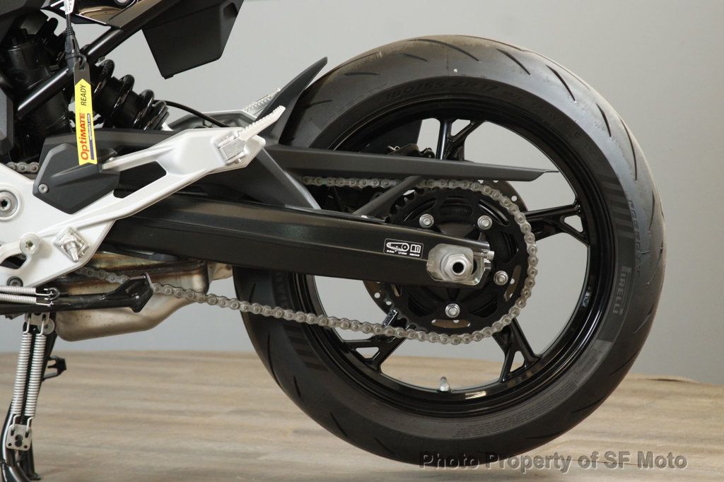 2025 BMW F 900 R Triple Black One Owner, 97 Miles - 22874147 - 17