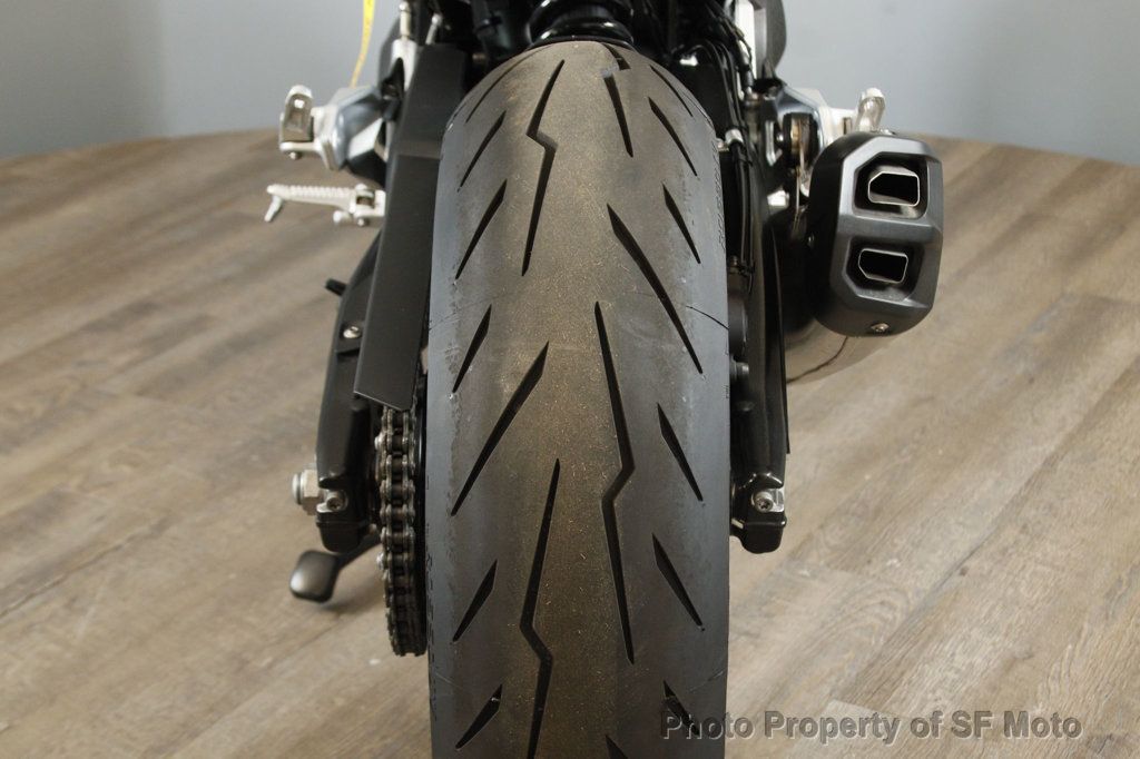 2025 BMW F 900 R Triple Black One Owner, 97 Miles - 22874147 - 21