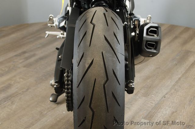 2025 BMW F 900 R Triple Black One Owner, 97 Miles - 22874147 - 21