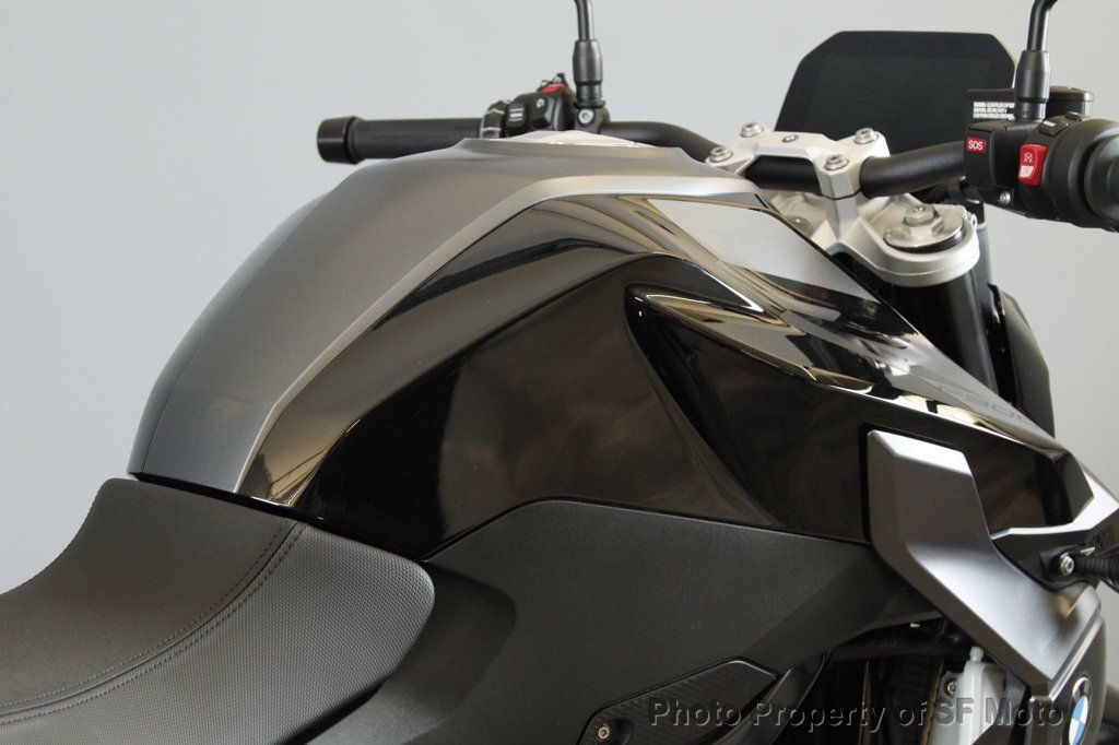 2025 BMW F 900 R Triple Black One Owner, 97 Miles - 22874147 - 34