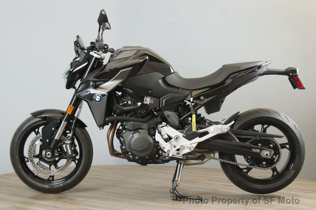 2025 BMW F 900 R Triple Black One Owner, 97 Miles - 22874147 - 3