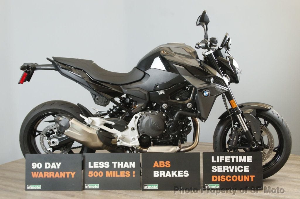 2025 BMW F 900 R Triple Black One Owner, 97 Miles - 22874147 - 4