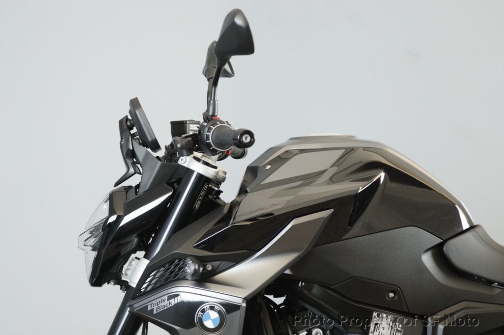 2025 BMW F 900 R Triple Black One Owner, 97 Miles - 22874147 - 6