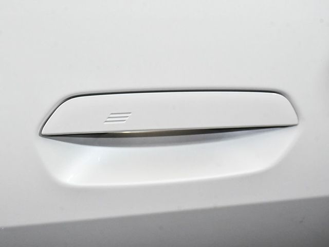 2025 BMW i4 M50 - 22989725 - 19