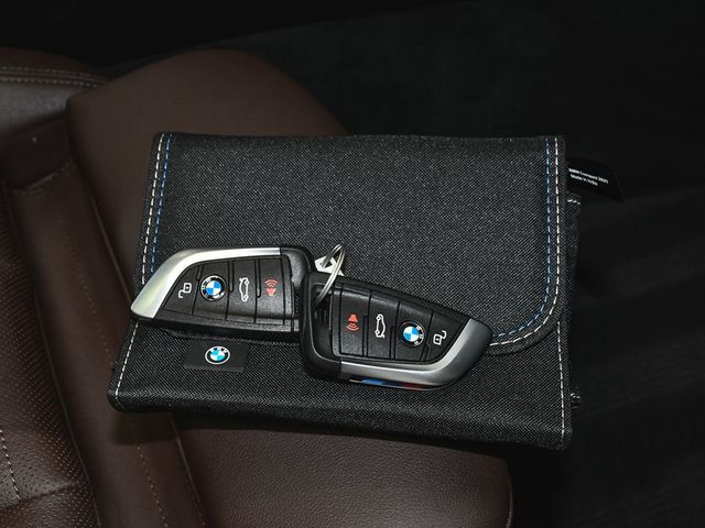 2025 BMW i4 M50 - 22989725 - 69