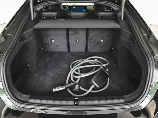 2025 BMW i4 M50 - 23051189 - 38