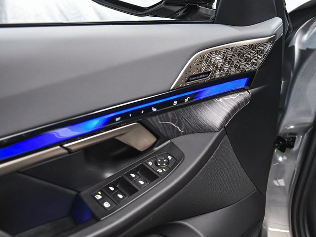 2025 BMW i5 M60 - 22963780 - 9