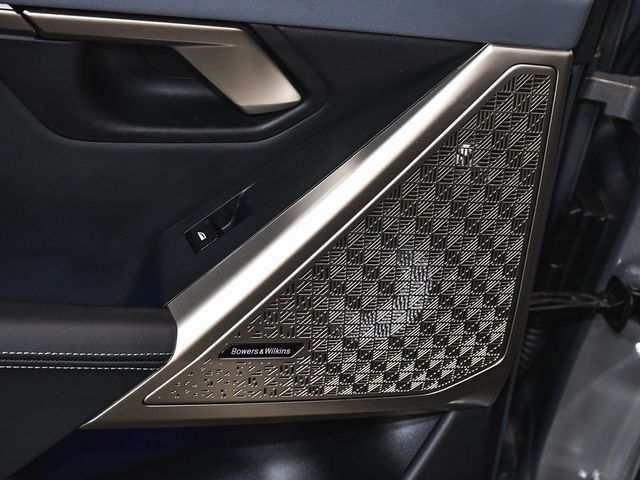 2025 BMW i5 M60 - 22963780 - 14