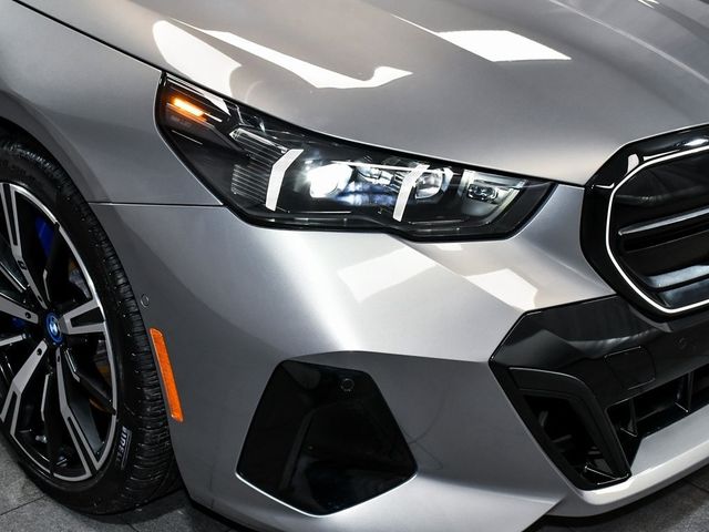 2025 BMW i5 M60 - 22963780 - 85