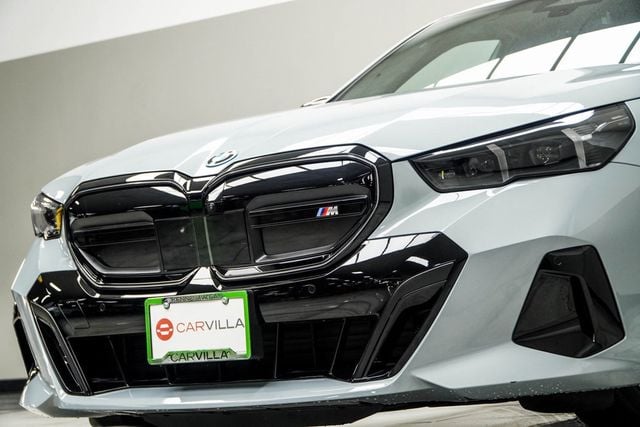 2025 BMW i5 M60 - 22955896 - 1