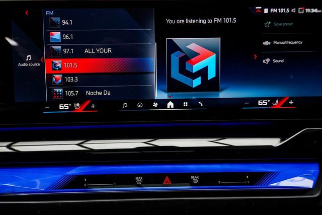 2025 BMW i5 M60 - 22955896 - 19