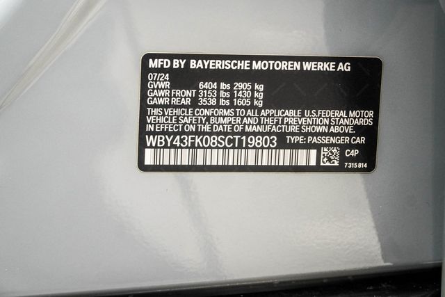 2025 BMW i5 M60 - 22955896 - 41
