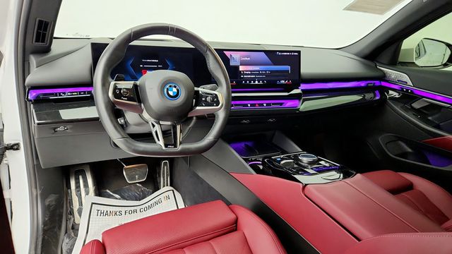 2025 BMW i5 xDrive40 - 22950761 - 12
