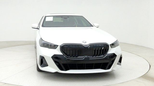 2025 BMW i5 xDrive40 - 22950761 - 1