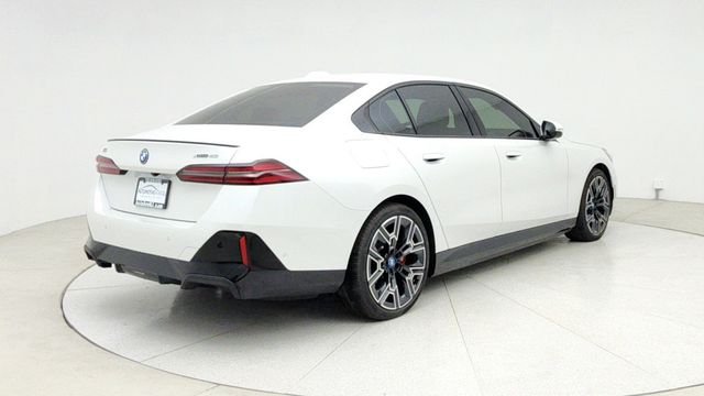 2025 BMW i5 xDrive40 - 22950761 - 4