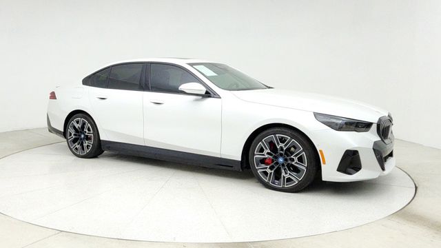 2025 BMW i5 xDrive40 w/ M Sport, Premium & Driving Assistance Pro. Packages - 22950761 - 2