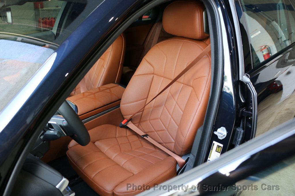 2025 BMW i7 M70 - 22871510 - 29