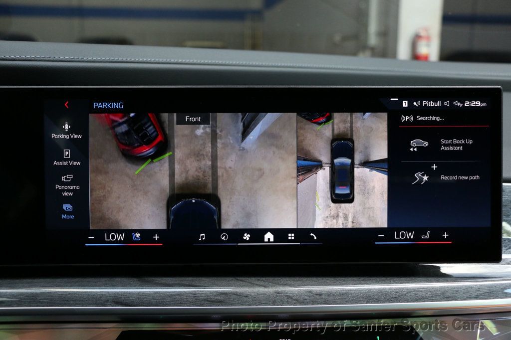 2025 BMW i7 M70 - 22871510 - 52