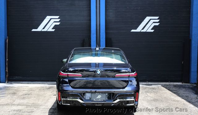 2025 BMW i7 M70 - 22871510 - 6
