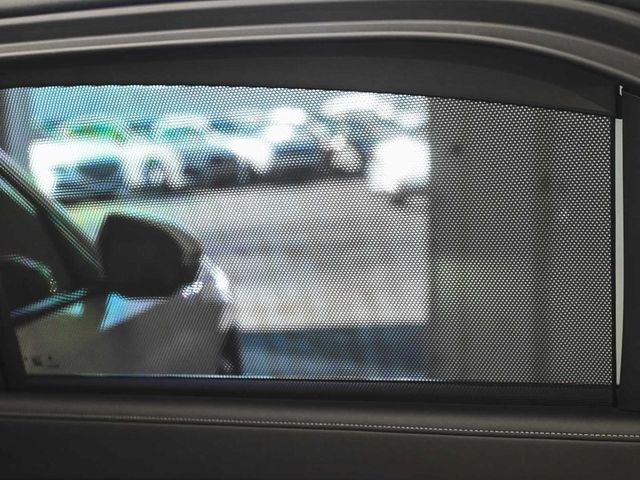 2025 BMW i7 xDrive60 - 22954007 - 14